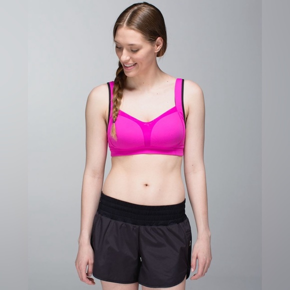 Lululemon Ta Ta Tamer II (C-DD cup)
Paris Perfection - Picture 1 of 10